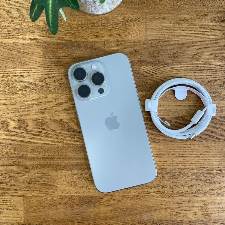 ����Ʊ��iPhone 16Pro 128GB �ʥ���������� SIM�ե꡼����̵��