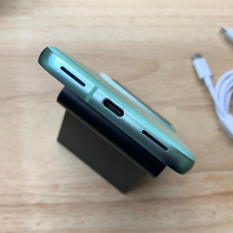 �Хåƥ꡼96% Google Pixel 8a 128Gb Aloe ������SIM�ե꡼