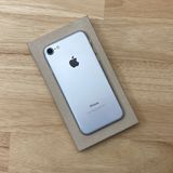 �Хåƥ꡼ 88% iPhone 7 32GB ����С��������� SIM�ե꡼����̵��