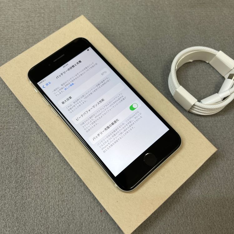 �Хåƥ꡼97% iPhone SE�裳���� 128GB �������饤�� ������SIM�ե꡼����̵��