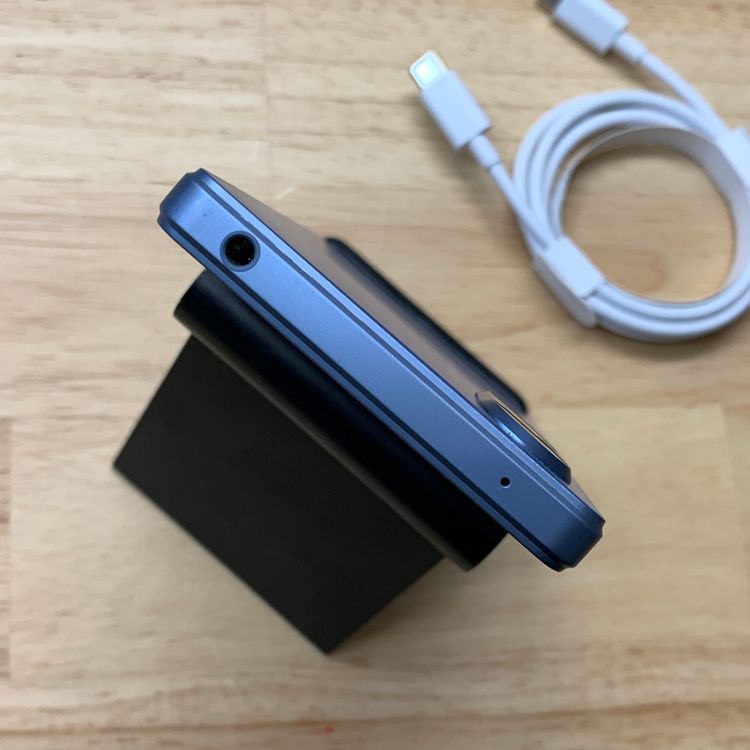 Xperia 5 V SO-53D 128GB �֥롼 �ɥ����� SIM�ե꡼ ����̵��