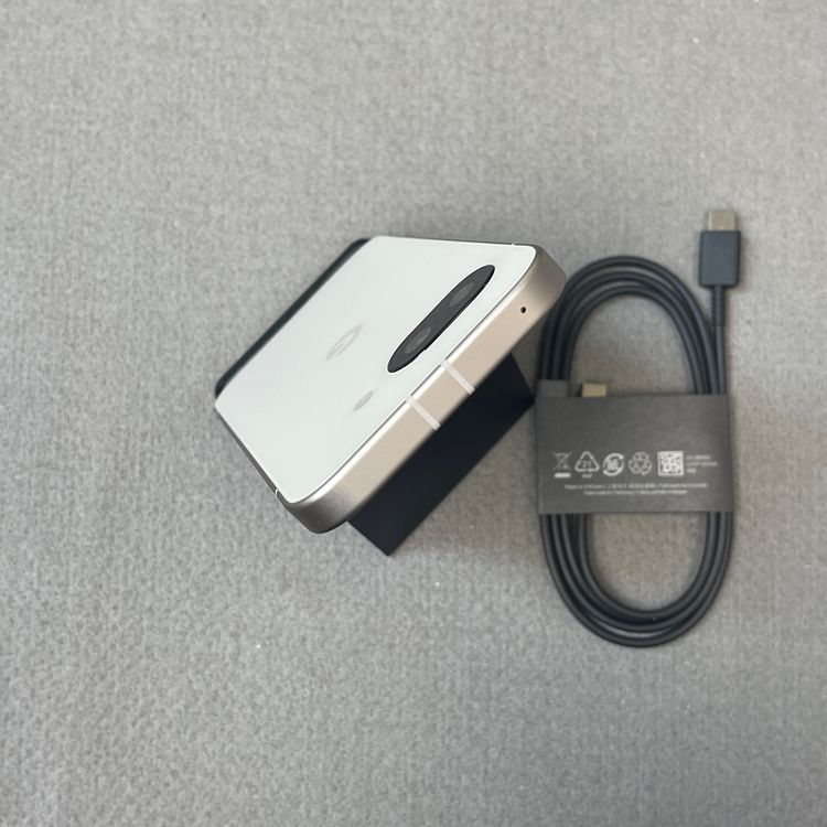 �Хåƥ꡼98�� Google Pixel 9a 256GB Porcelain ����SIM�ե꡼