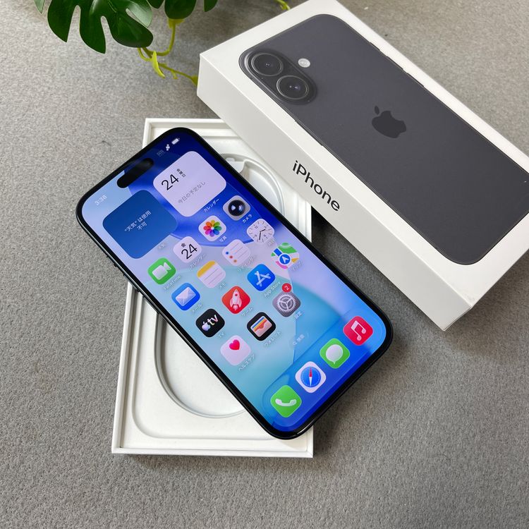 �Хåƥ꡼96% iPhone 16 128GB �֥�å� ������ SIM�ե꡼ ����̵��