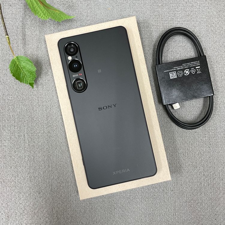 Xperia 1VI SOG13 256GB �֥�å� ������SIM�ե꡼ ����̵��