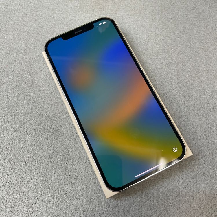 ����� iPhone 12Promax �ۥ磻�� 256GB ����̵��
