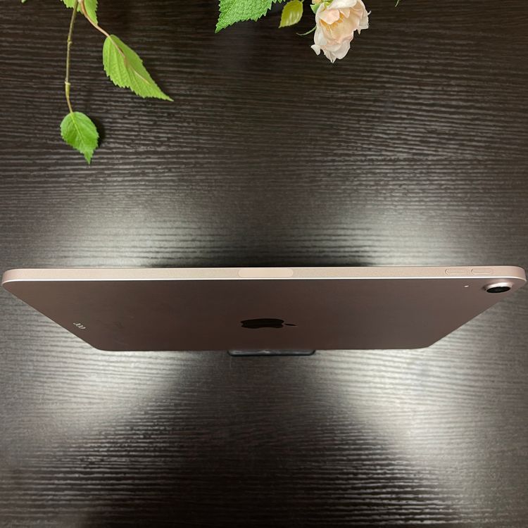 新品同様 iPad Air(第5世代) 64GB Wi-Fiモデル 送料無料