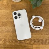 iPhone 15Pro 128GB �ۥ磻�� ������ SIM�ե꡼����̵��