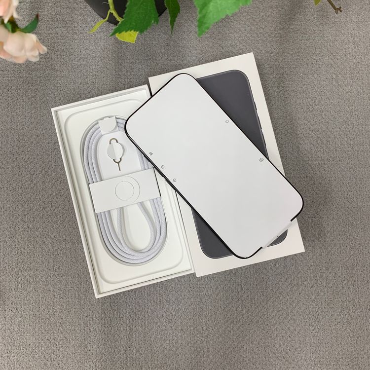 ʡ̤ iPhone16 128GB ֥å SIMե꡼ ̵