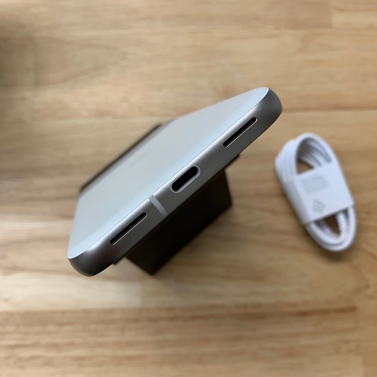 �Хåƥ꡼97% Google Pixel 8a 128Gb Porcelain ����SIM�ե꡼