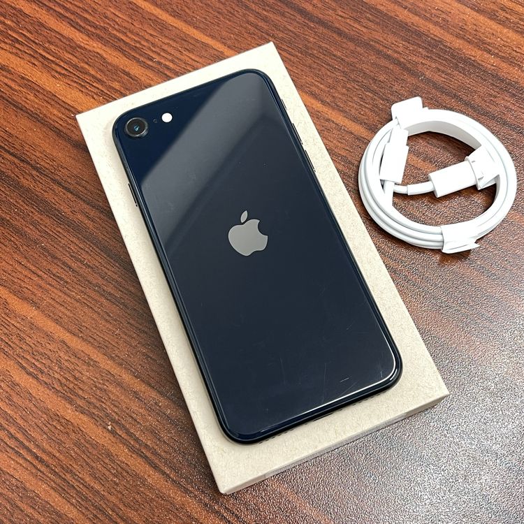 �Хåƥ꡼ 97% iPhone SE3 64GB �ߥåɥʥ��� ������ SIM�ե꡼ ����̵��