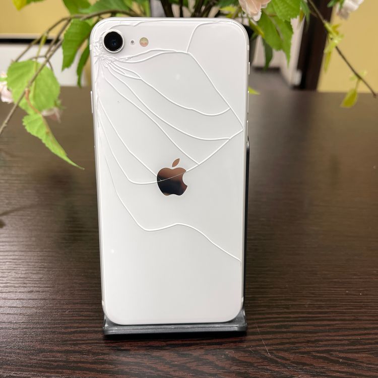 iPhone SE(第2世代) 128GB ホワイト  国内SIMフリー 送料無料