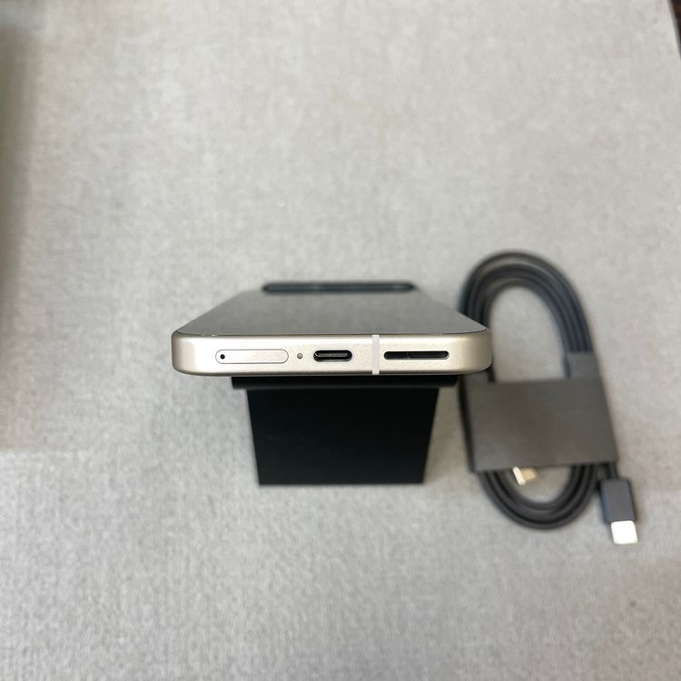 �Хåƥ꡼100�� GooglePixel 9a Porcelain 128GB ������SIM�ե꡼