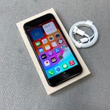 �Хåƥ꡼ 98% iPhone SE3 64GB �ߥåɥʥ��� ������ SIM�ե꡼ ����̵��