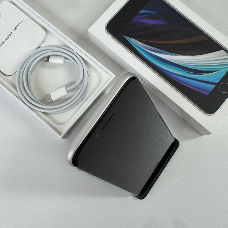 ��� iPhone SE2 128Gb �ۥ磻�� ����SIM�ե꡼ ����̵��