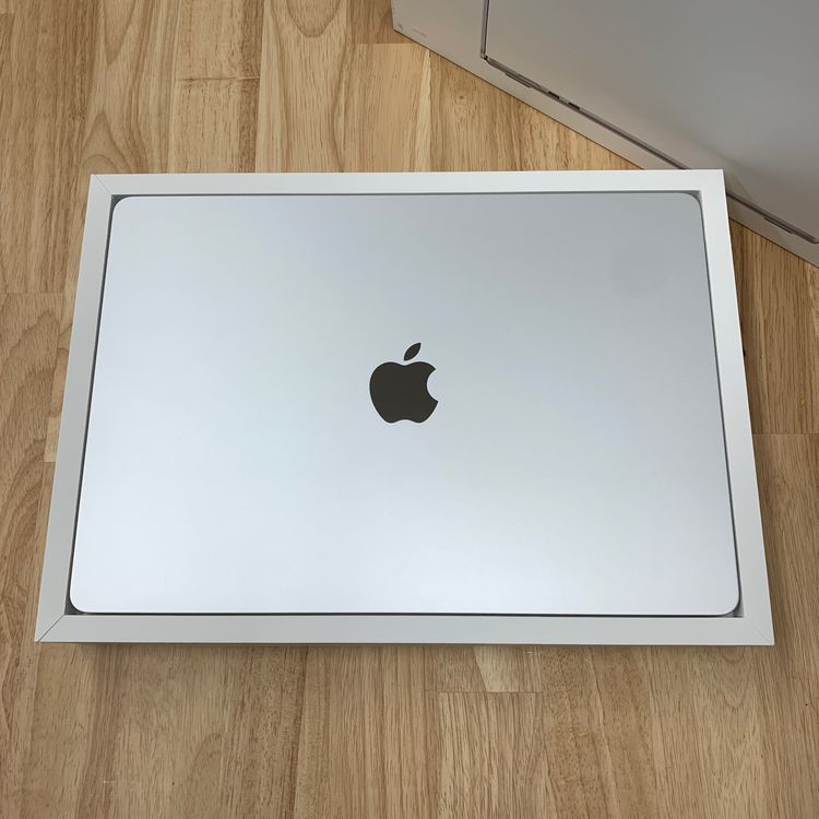 Ʊ MacBook Air 15 M4 32GB С CTO ̵ 0F936