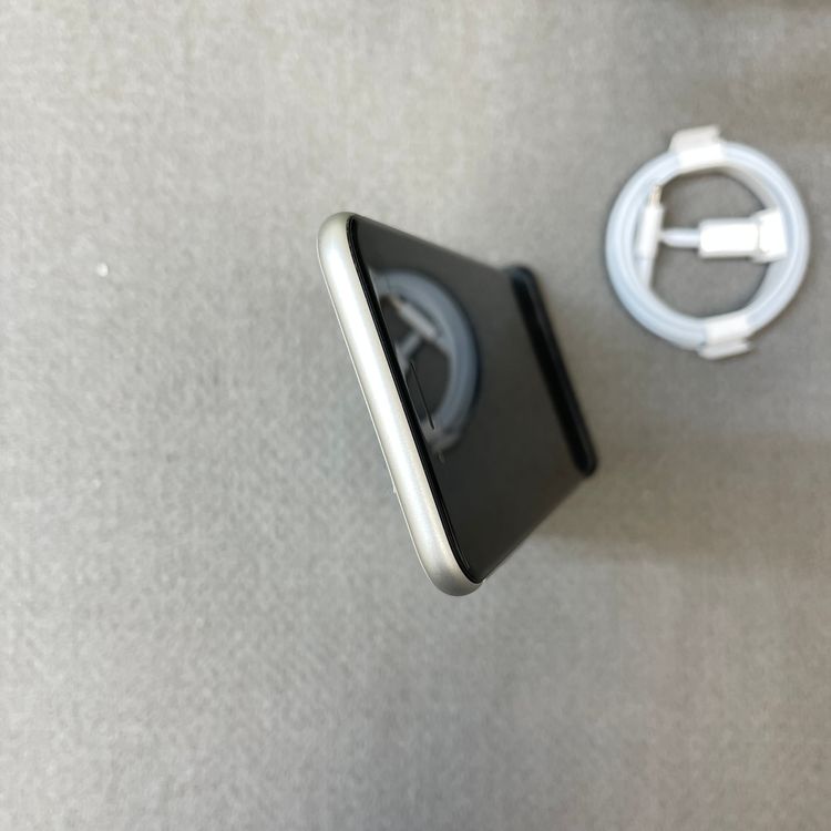 iPhone SE2 64Gb �ۥ磻�� ������ SIM�ե꡼ ����̵�� 74567