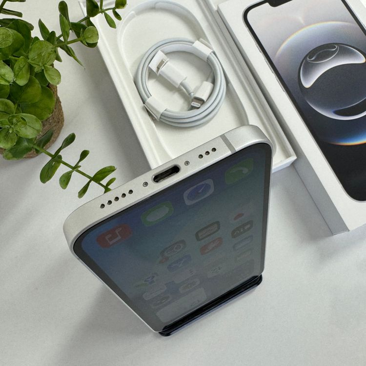 �Хåƥ꡼100% iPhone 16e 128GB �ۥ磻�� ������SIM�ե꡼����̵��