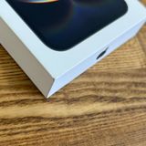 ʡ̤ iPhone 16e 512GB ֥å SIMե꡼ ̵