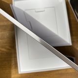 iPad Air(��5����) 64GB �������饤�� Wi-Fi��ǥ� ����̵��