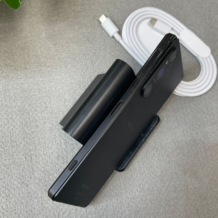 Sony Xperia 1 V SO-51D 256GB �֥�å� ������ SIM�ե꡼����̵��