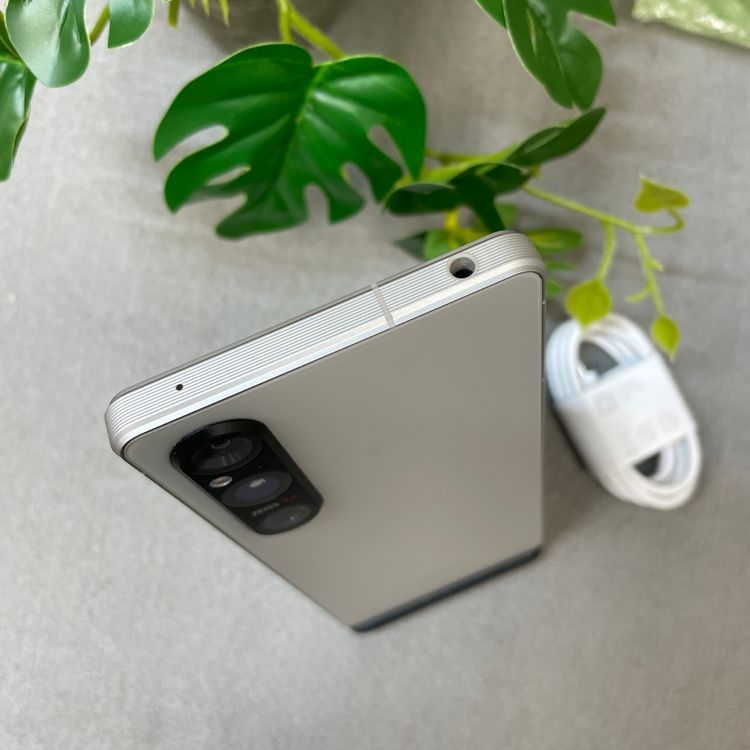 Sony Xperia 1 V SO-51D 256GB ����С� �ɥ����� SIM�ե꡼����̵��