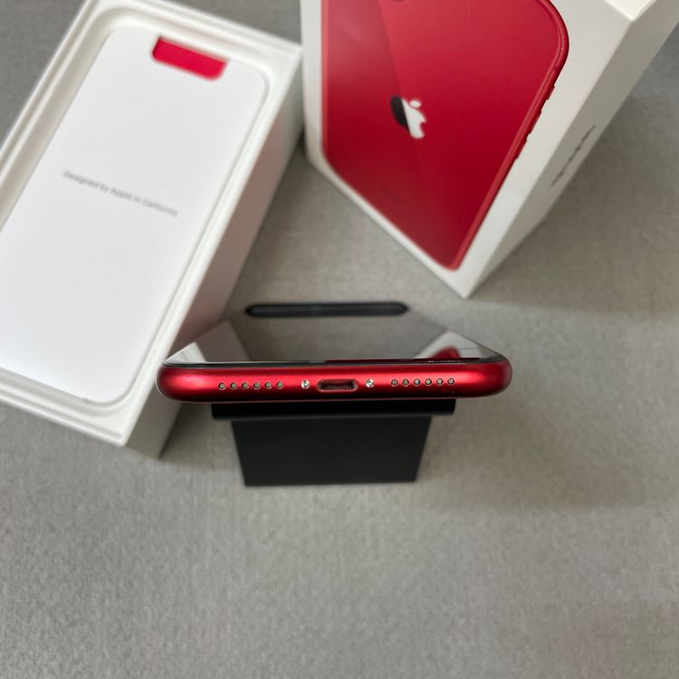 iPhone11 ��å� 64GB ������SIM�ե꡼ ����̵��