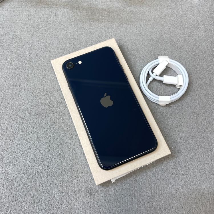 �Хåƥ꡼ 98% iPhone SE3 64GB �ߥåɥʥ��� ������ SIM�ե꡼ ����̵��