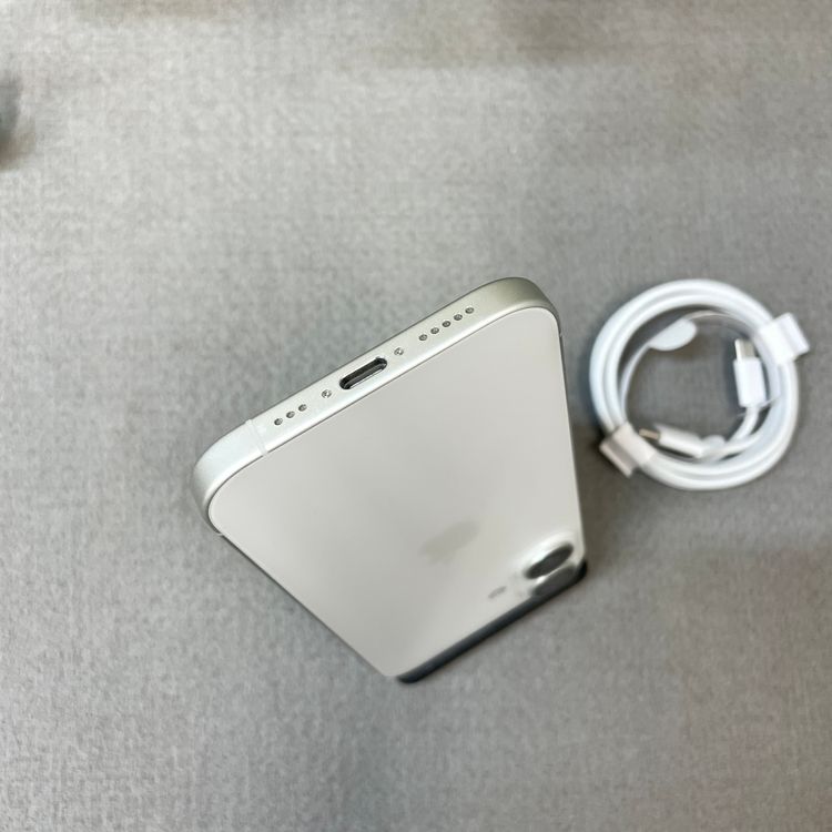 �Хåƥ꡼100% iPhone 16 128GB �ۥ磻�� ������ SIM�ե꡼ ����̵��