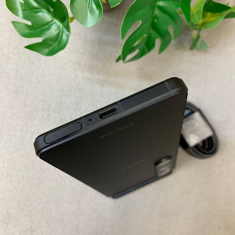 Sony Xperia 1 VI SO-51E 256GB �֥�å� �ɥ����� SIM�ե꡼����̵��