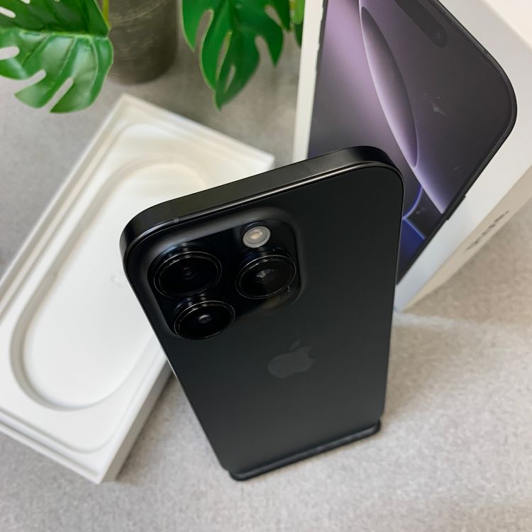 �Хåƥ꡼94% iPhone16 Pro 256GB �֥�å� ������ SIM�ե꡼