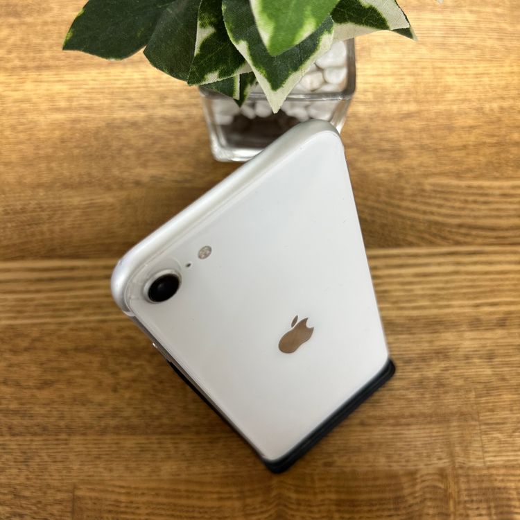 iPhone SE2 64GB �ۥ磻�� ������ SIM�ե꡼ ����̵��