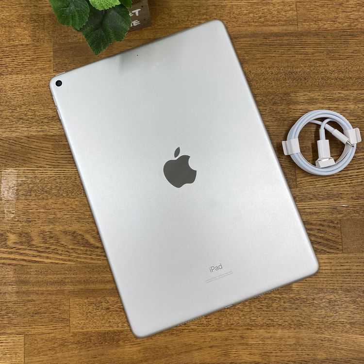 �Хåƥ꡼ 97%  iPad Air 3 ����С�  64GB Wi-Fi��ǥ� ����̵��