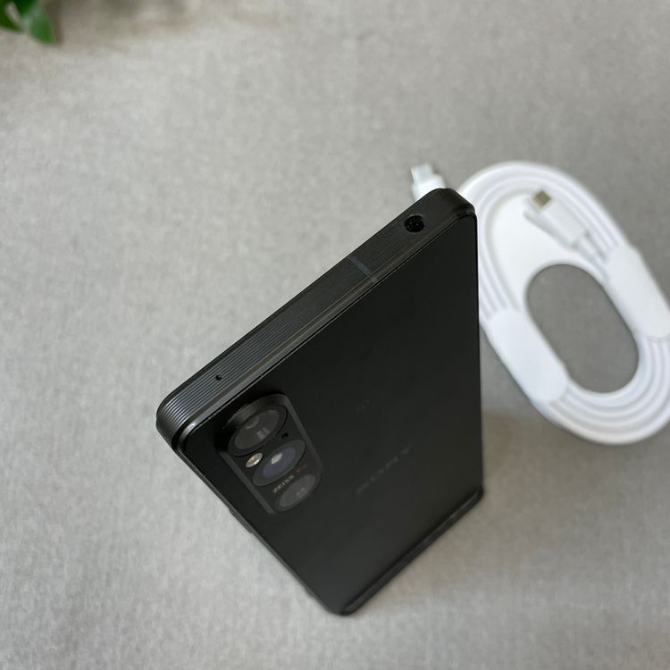 Sony Xperia 1 V SO-51D 256GB �֥�å� ������ SIM�ե꡼����̵��