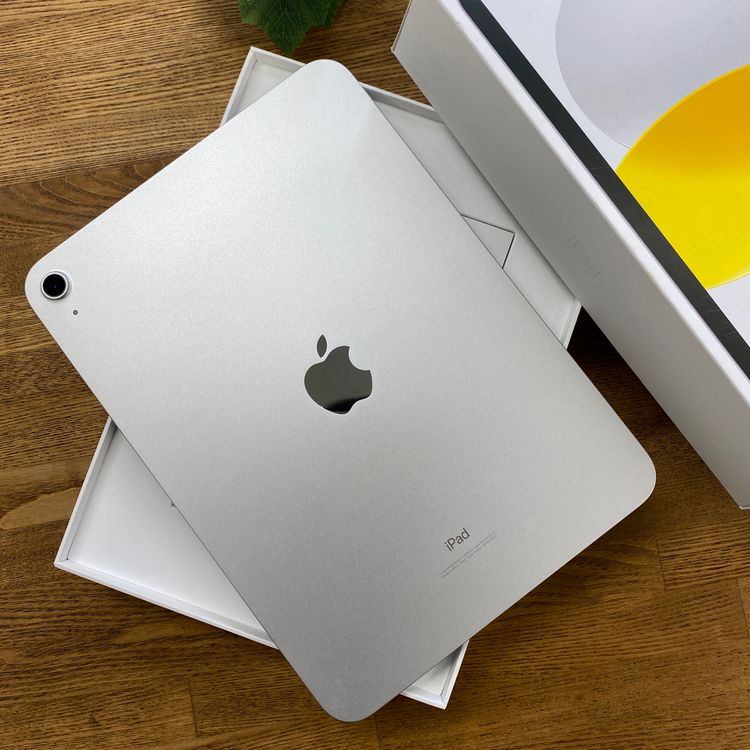 �Хåƥ꡼ 88% iPad ��10���� 64GB ����С�WiFi�� ��ǥ� ����̵��
