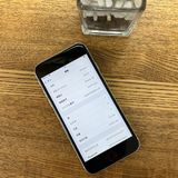 iPhone SE2 64GB �ۥ磻�� ������ SIM�ե꡼ ����̵��
