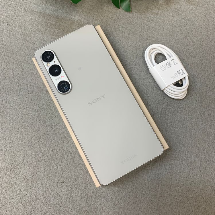 Sony Xperia 1 VI SO-51E 256GB �ץ���ʥ���С� �ɥ����� SIM�ե꡼