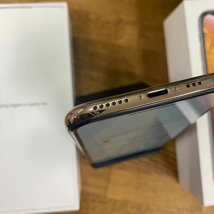 iPhone XS 64GB �������  ������SIM�ե꡼����̵��