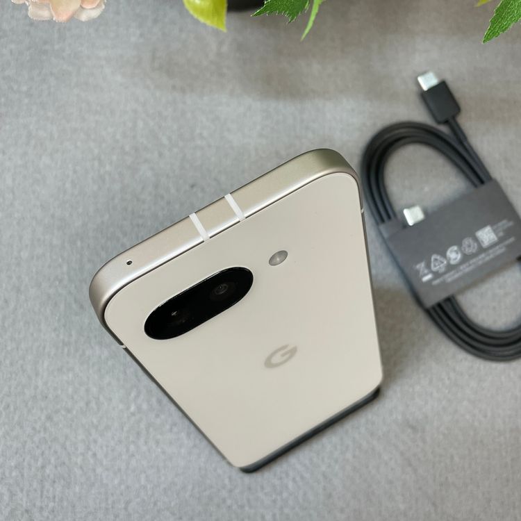 �Хåƥ꡼100�� Google Pixel 9a 128GB Porcelain ����SIM�ե꡼