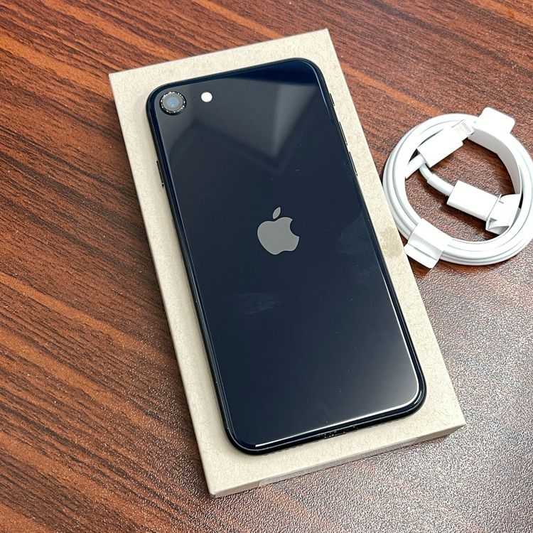 �Хåƥ꡼ 98% iPhone SE3 64GB �ߥåɥʥ��� ������ SIM�ե꡼ ����̵��