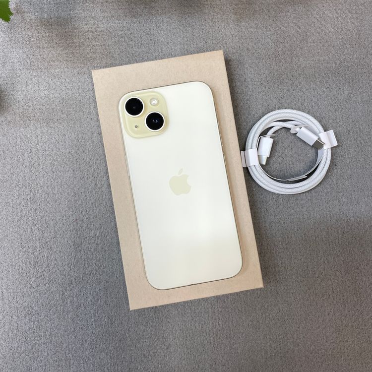 iPhone15 128GB �������� ������ SIM�ե꡼ ����̵��
