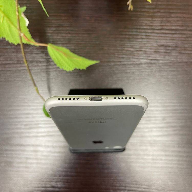 iPhone 7 32GB С SIMե꡼ ̵