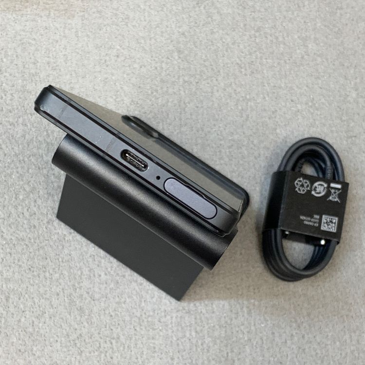 Xperia 5 V SO-53D 128GB �֥�å�����SIM�ե꡼ ����̵��