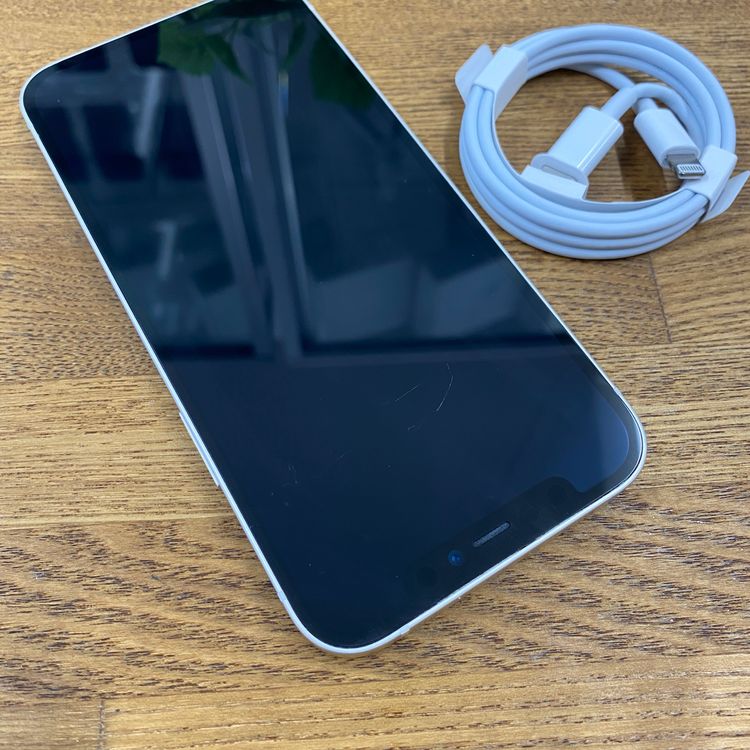 �Хåƥ꡼ 97% iPhone12 64GB �ۥ磻�� ����SIM�ե꡼ ����̵��