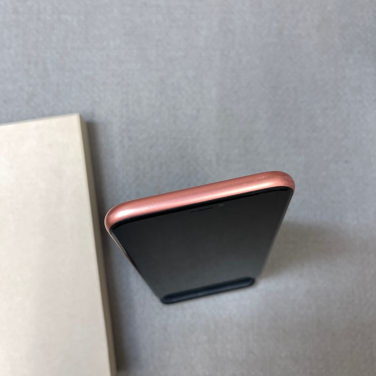 iPhone XR 64GB ������� ������ SIM�ե꡼����̵��