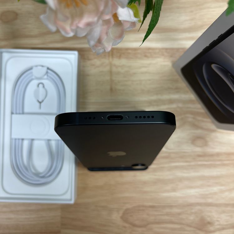iPhone 16e ֥å 128GB SIMե꡼ ̵