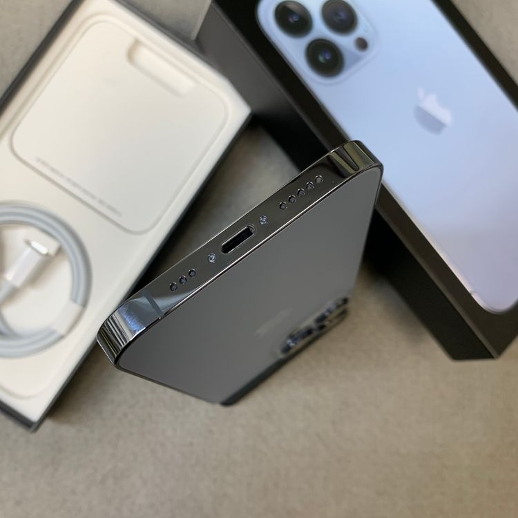 �Хåƥ꡼100�� iPhone 13Pro 256GB ������֥롼 ����SIM�ե꡼ ����̵��