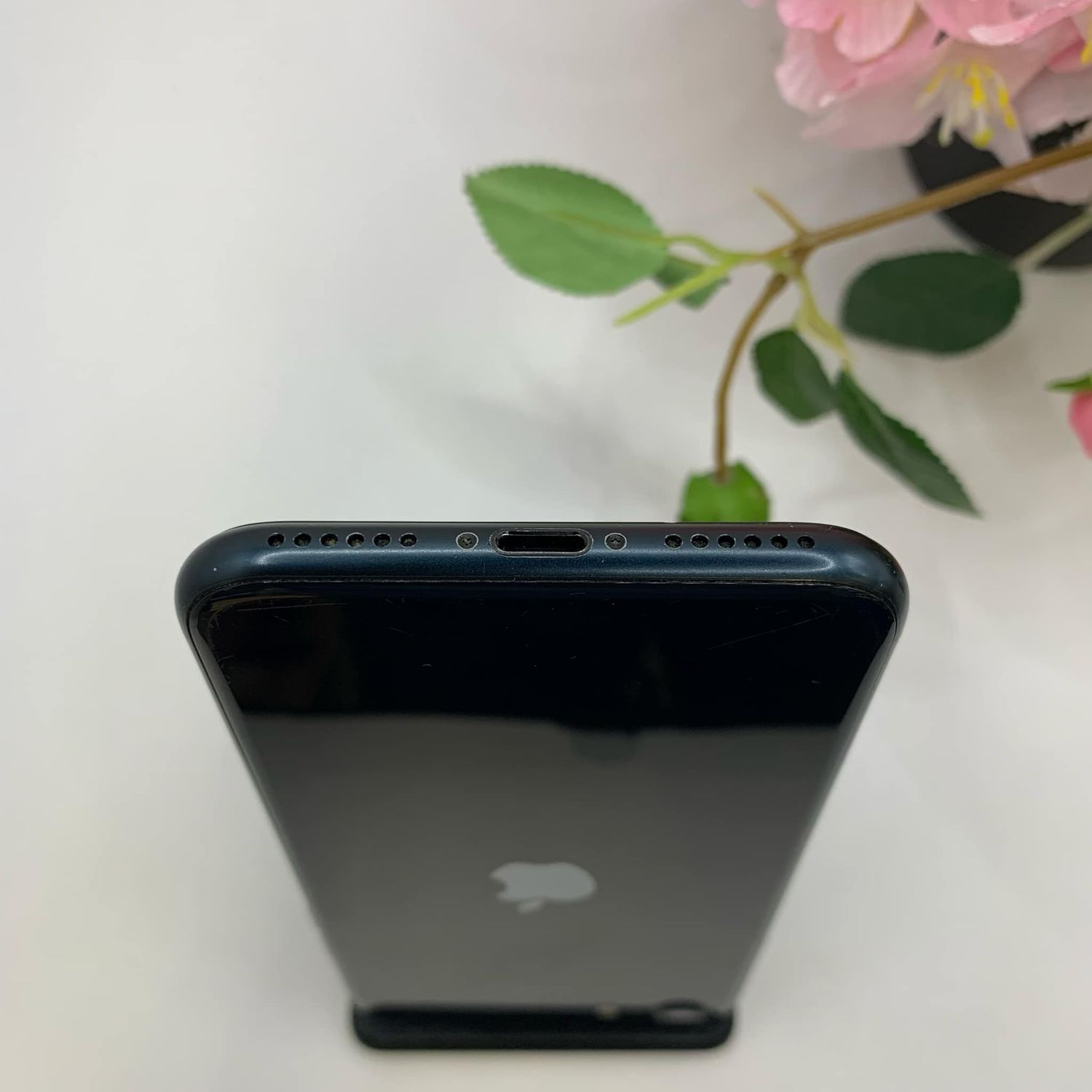 【美品】 iPhone SE (第3世代) ミッドナイト128GB ムスビー|iPhoneSE 第3世代 128GB SIMフリー ミッドナイト 送料