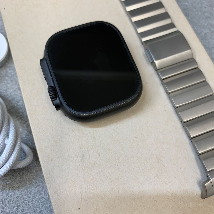�Хåƥ꡼100% Apple Watch Ultra 2 GPS + Cellular��ǥ�