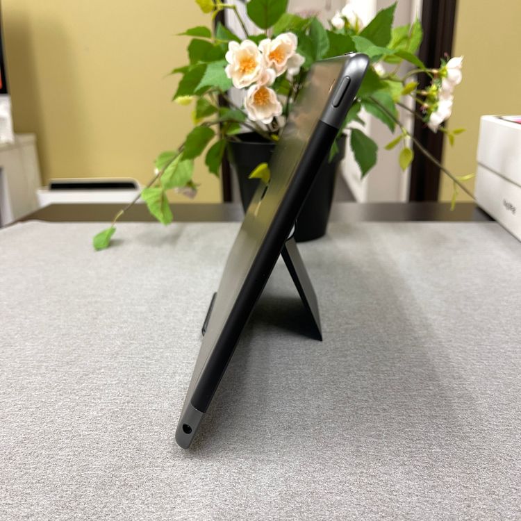 Ʊ iPad 裹 64GB 10.2 졼Wi-Fi + Cellularǥ