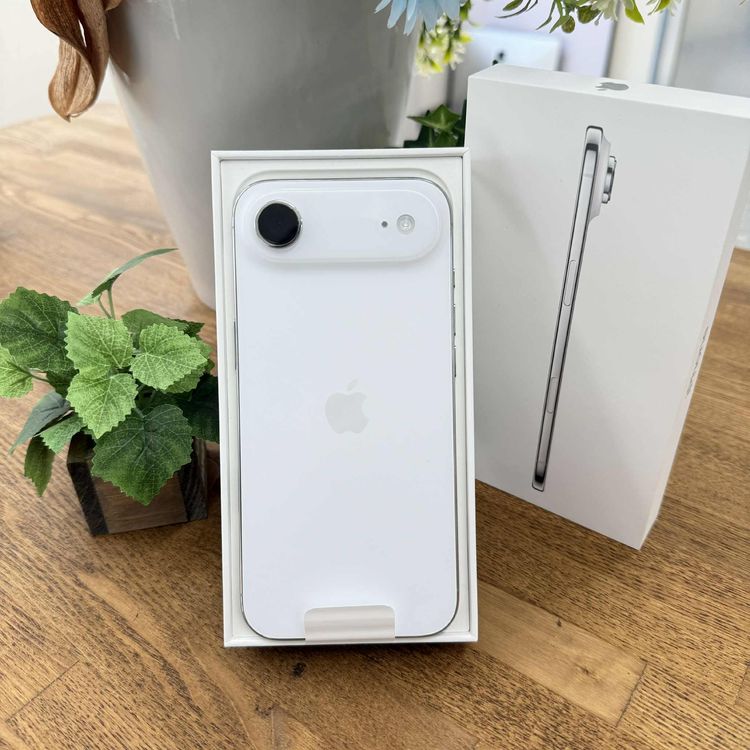 ʡ̤ iPhone Air 256GB 饦ɥۥ磻 SIMե꡼ ̵